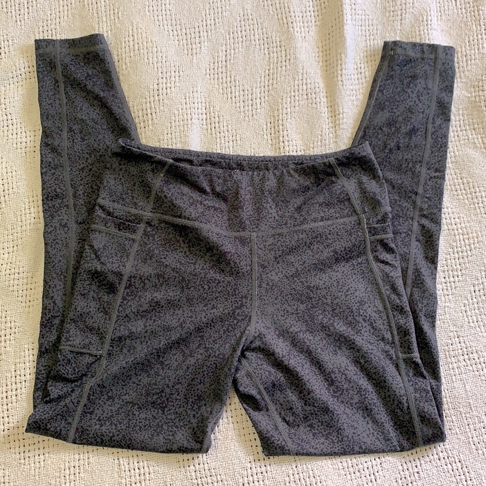 Senita size medium leggings